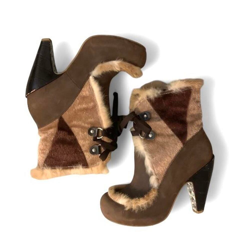 Irregular choice apple turnover brown